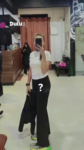 My result after 5month 🫣 nak tau rahsia meh pm tepi 😝😘 #personaltrainerkuantan #fithousehealthycenter #coachyuswaniey #gymkuantan #kuantan 