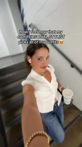 and her name is alta 🤩 #fashioninspo #outfitinspo #personalstylist #OOTD #fashiontech 