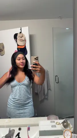 Fun little tik tok 😇🎀 Also peep my aligners best decision ever!!!!!!!!  Dm me if you have any questions on them I can tap for hours on how this was my fav purchase!  @@SMILE-FX  ##grwm##alignersjourney##invisalignsmile##workoutfit##workoutoutfit