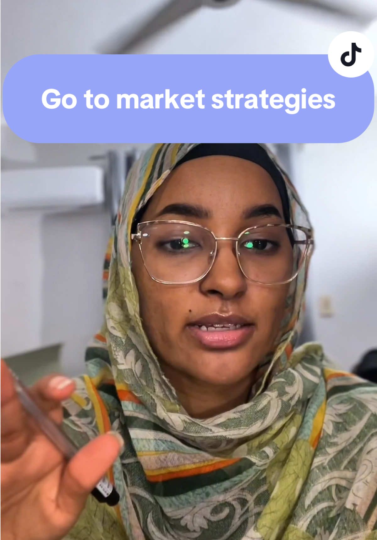 Replying to @نصر للجملة   . هل دخول السوق ليه استراتيجيات ولا بندخل ساي؟ #business #businessowner #بزنيس #نصائح_بزنس 
