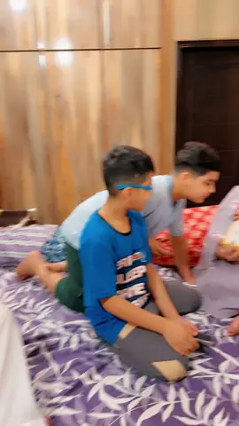 Again mny mny congratulations ama papa rajb… Thankyu sho much..🍫🍪🍩🍬