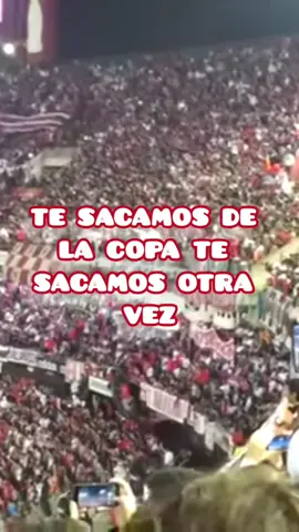 Tiraste gas y abandonaste!!!@rivereterno @LOS BORRACHOS DEL TABLÓN🇵🇱 @𝐑𝐈𝐕𝐄𝐑 𝐇𝐈𝐍𝐂𝐇𝐀𝐃𝐀 @River Plate 