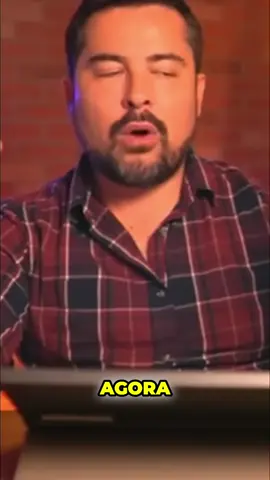 A família do influencer fica aflita com as ameaças e vídeos violentos. A filha, especialmente, tem medo que algo aconteça com o pai. Mas ele garante que não vai se esconder. #paulofigueiredo #josuearagao #ameaças #violencia #influencer #segurança