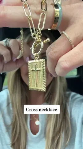 Paperclip chain + cross pendant = your new everyday statement piece 💛 #AffordableFinds #JewelryGoals #crossnecklace #tiktokshopcreatorpicks #creatoricons 