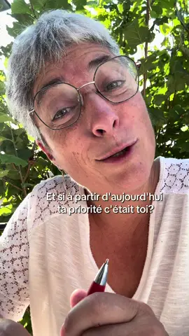 Stop à l’épuisement, stop à vouloir tout gérer pour tout le monde. 🚫 À partir d’aujourd’hui, si ta priorité… c’était TOI ? Je guide mes clientes à reprendre leur pouvoir, poser leurs limites et enfin vivre en ALIGNEMENT. 💌 Tu veux savoir comment ? Écris ALIGNEMENT en commentaire. Laurence ✨ J’aide les femmes à retrouver vitalité, sérénité & conscience grâce à l’énergétique et aux huiles essentielles. #alignement #puissance #soinsenergetiques #huilesessentielles