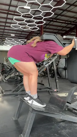 my fav glute exercise in my line up right now 👄 #fypシ 