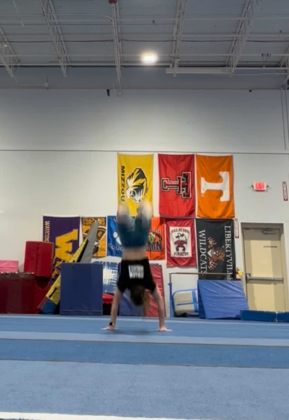 Had to make sure I could still flip… maybe the full will make a comeback? 👀 #tumble #old #retired #coconutmall #ventureathletics 