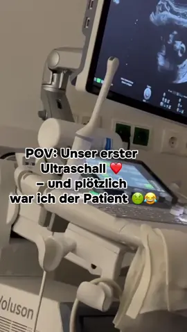 Habt ihr sowas schon mal erlebt? Oder bin ich der einzige, der leicht überfordert war?  POV: you go to see your baby for the first time… and your stomach says nope 🤢😂 #FirstUltrasound #PapaFail #PregnancyJourney #Baby2025 #CoupleHumor   