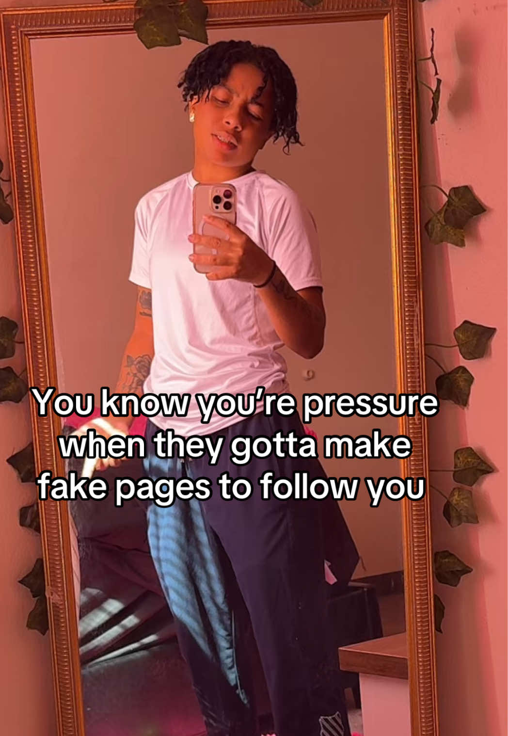 Believe it or not I have never made a fake page 🤣‼️##fyp foryoupageofficiall #lgbtq #viral 
