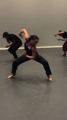 Never was much of a turner anyways #floorworkdance #floorwork #dancetutorial #floorworktricks #dancechallenge @Vim Vigor 