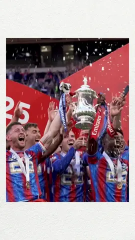 El Crystal Palace, el equipo de moda en Europa. #futbol