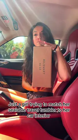 Cherry red interior 🤝 cherry @HYDROJUG tumbler.  Also I don’t really have cupholders so this is perfect for taking my drinks on the go! 