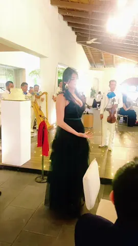 #parati #fyp #camilarodriguez #vozmexicana🎤🎶🎵 🎺🎻#familia ⛪️👰🏻🤵🏻‍♂️🫶