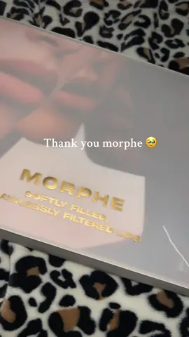 Thank you @Morphe Cosmetics #makeup #newmakeupproduct #morphe #cardibsounds #trendingsong 😍😍