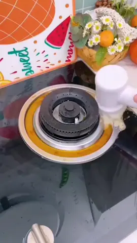 5 em 1 Escova De Limpeza Elétrica Rotação Purificador Com 5 Cabeças Substituíveis Para Banheiro Cozinha GARANTA A SUA AGORA #escovadelimpeza #escovaeletricamultiuso #facilepratica 