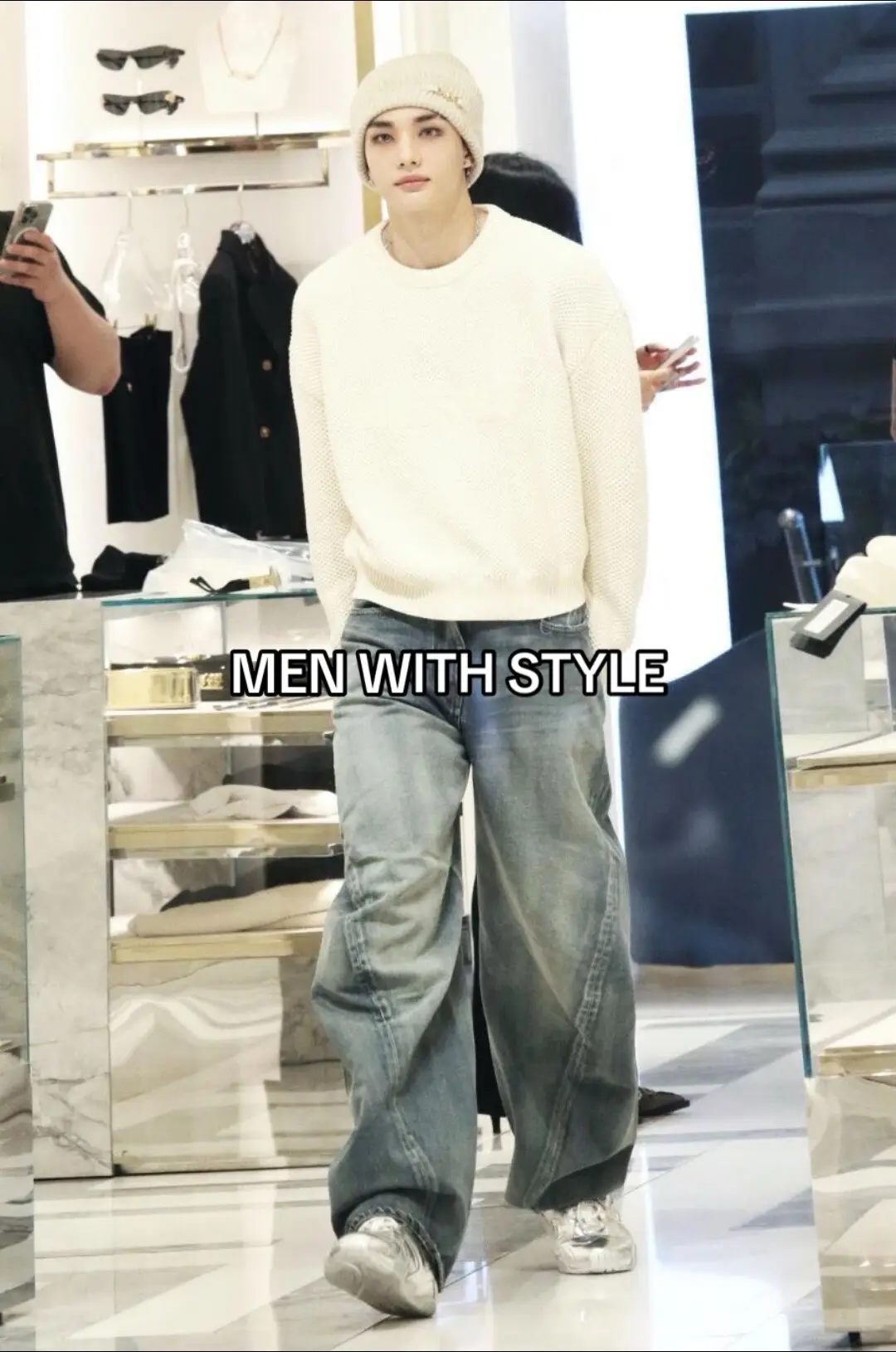 Hyunjin has Styleeee #hyunjin #straykids #style #fyp #viral 
