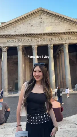 I’m in Italiaaa!!🇮🇹 prepare to be sick of my Italy content but my first time in Rome and it was so fun!  walking through holy doors, my honest thoughts on tonarello, gelato, etc…🤍  #rome #italy #Vlog #tiktoktravel #europe 