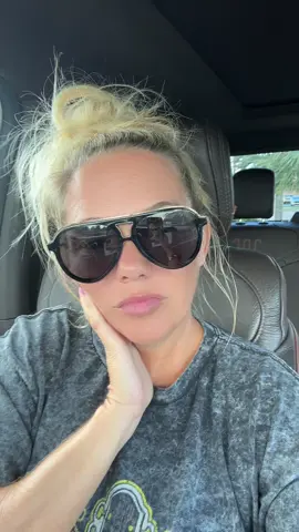 But croutons are so good 😩 ##Fyp##beyou##croutons