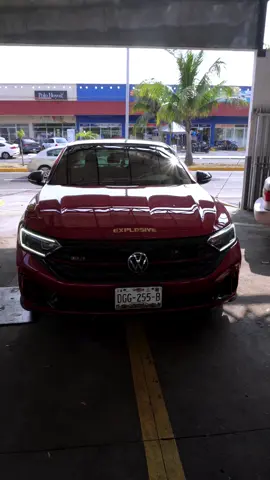 BIENVENIDOS A EXPLOSIVE😎 ROBBY ‼️100% HECHO EN EXPLOSIVE‼️ NO HAY MÁS... VEN Y CONÓCENOS❤️✅️‼️😎 #Fitness #bodybuilding #mexico🇲🇽 #Veracruz #saludmental 