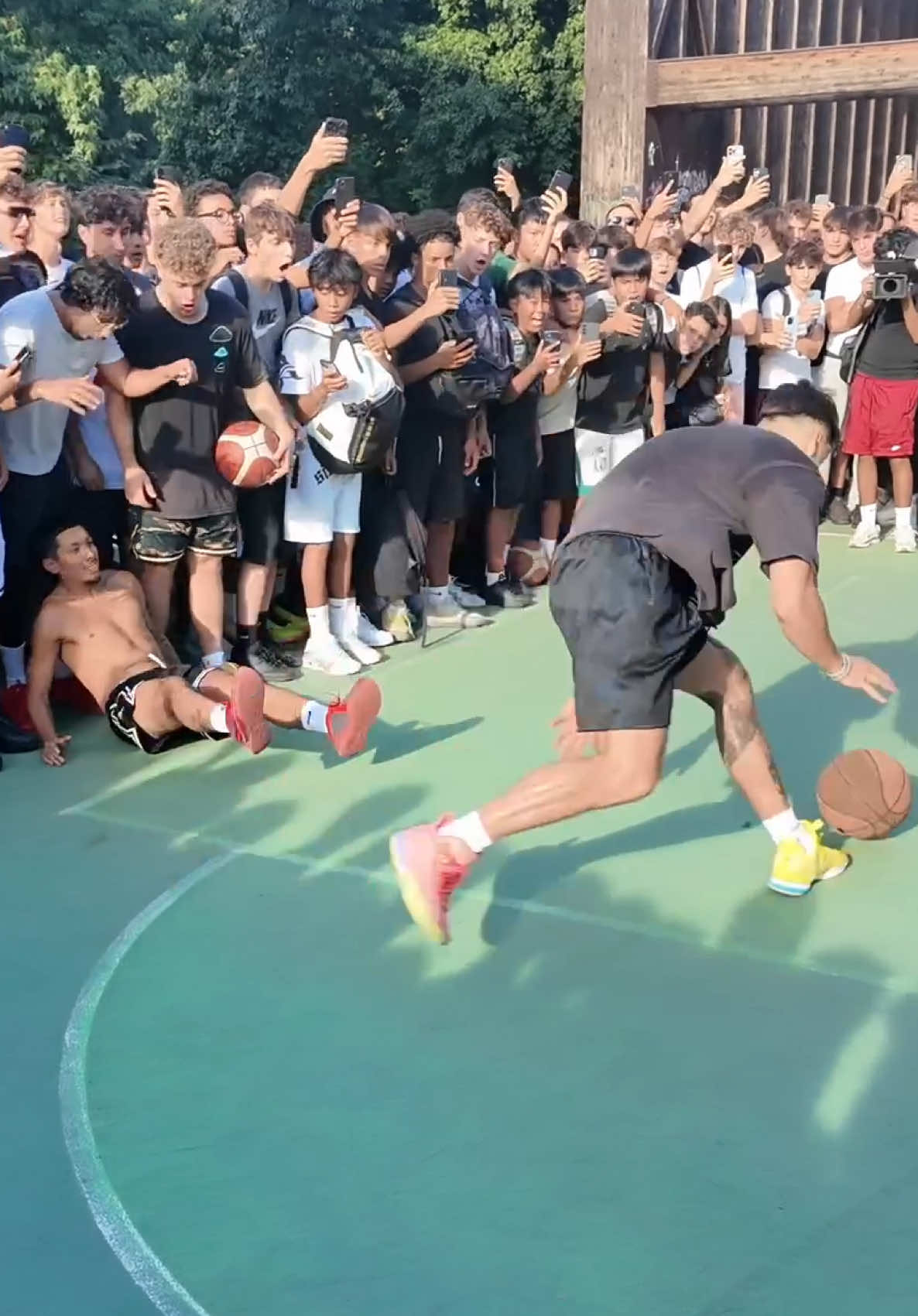 SpongeBob & Patrick’s Got Me STEPPING ALL OVER EM in 1v1’s😮‍💨😂 #streetball #basketball 