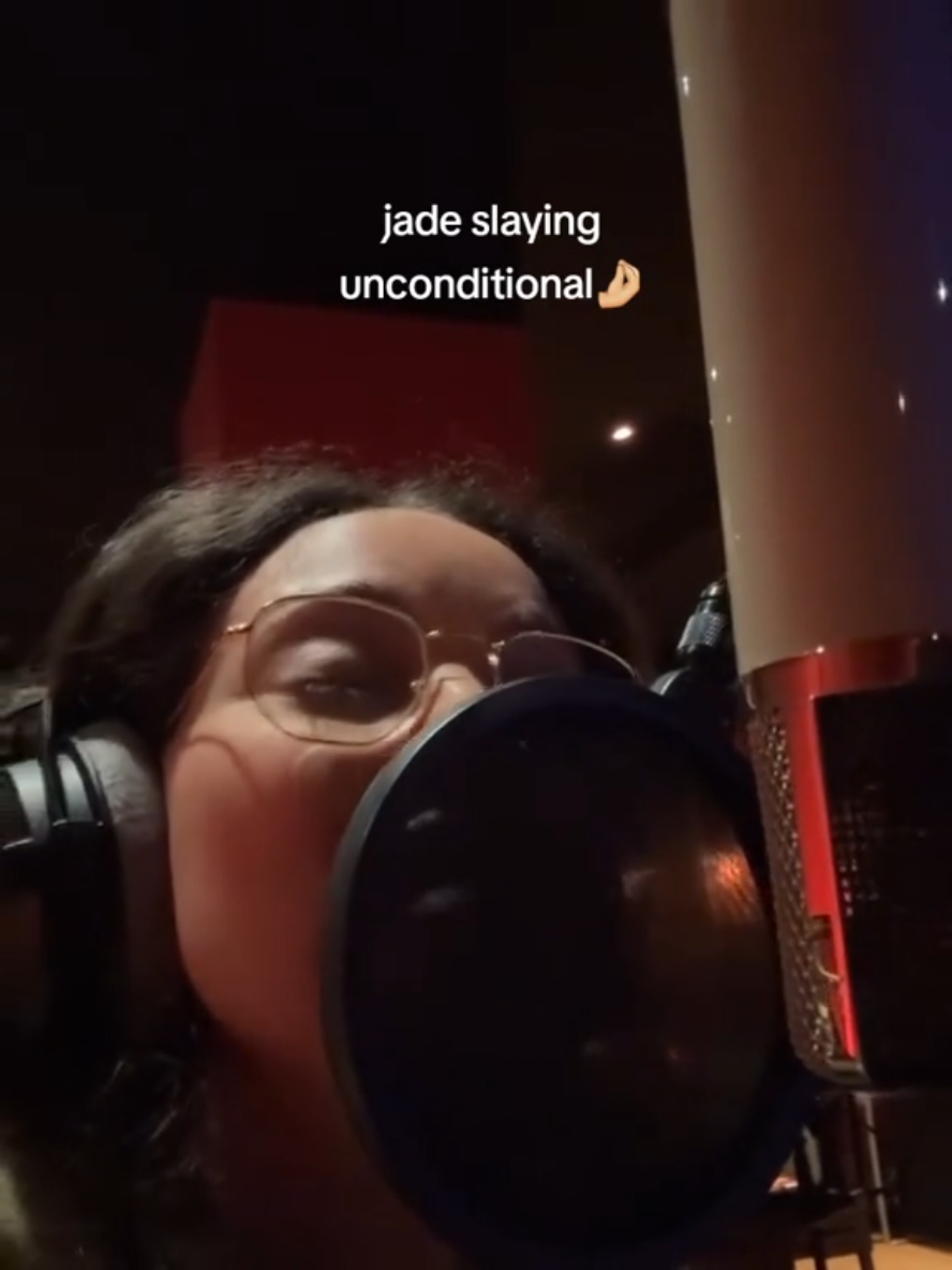 slay🤌🏻 #littlemix #jadethirlwall #jade #thatsshowbizbaby #unconditional 
