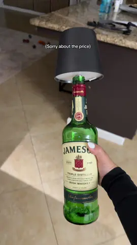 Giving this to everyone this year 🤩 #bottlelamp #lamp #christmas #christmasgiftideas #ttshop 