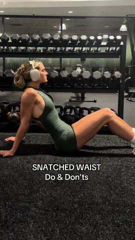 Snatched waist swap outs to really target those deep core/TV muscles! More workouts like this 🖇️ in bio  #GirlsWhoLift #TonedAndStrong #PilatesWithWeights #WomenWhoWorkout #FullBodySculpt       