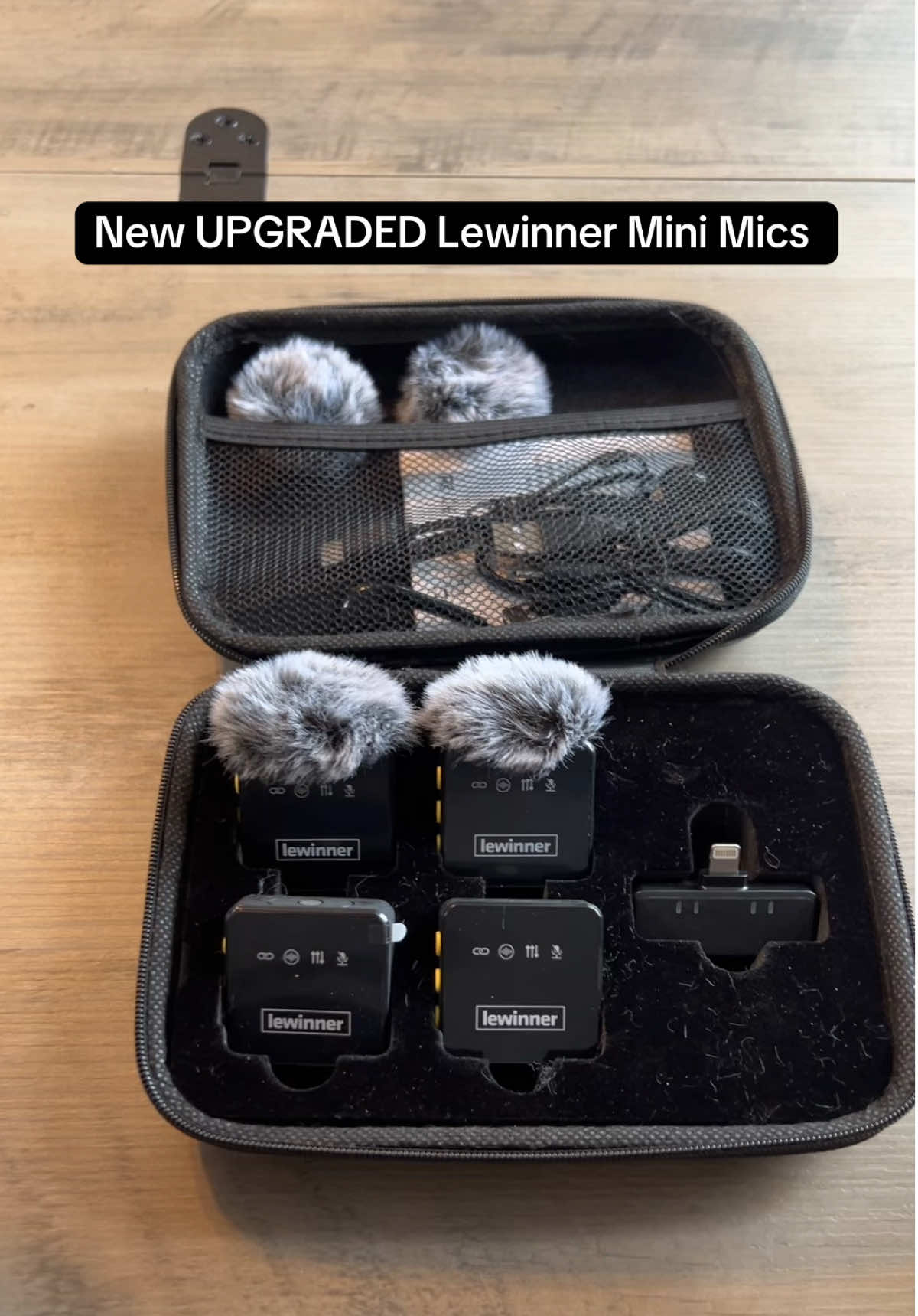 Tired of your videos sounding muffled or full of background noise? 🎤 This Lewinner wireless lavalier mic is noise-canceling, rechargeable, and connects seamlessly to phones, tablets, and laptops. Perfect for interviews, TikToks, and group recordings with up to 4-person interconnect. Professional sound made simple. #ContentCreator #WirelessMic #Lewinner #TikTokShopBackToSchool #VideoGear 
