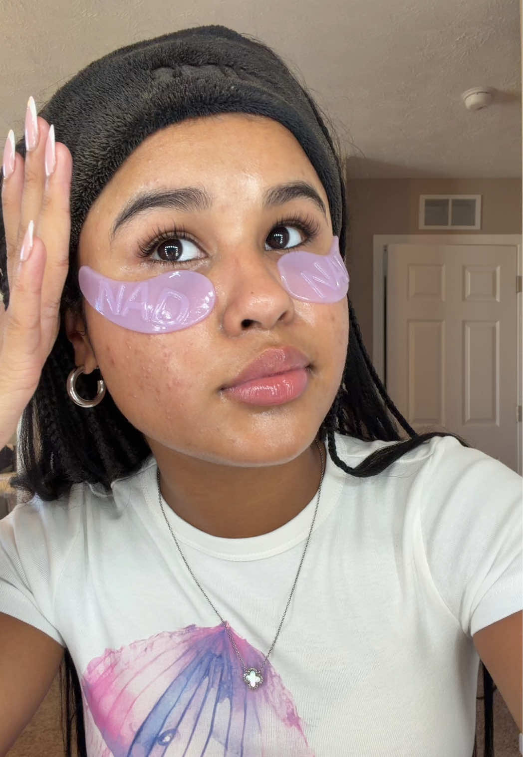 Gonna look young and glowy forever!! 💜 check out @numbuzin_global products through their offical website, Amazon, Oliveyoung, Yesstyle, Stylevana, and Jolse #numbuzin #NAD #skintok #kskincare #grwm 