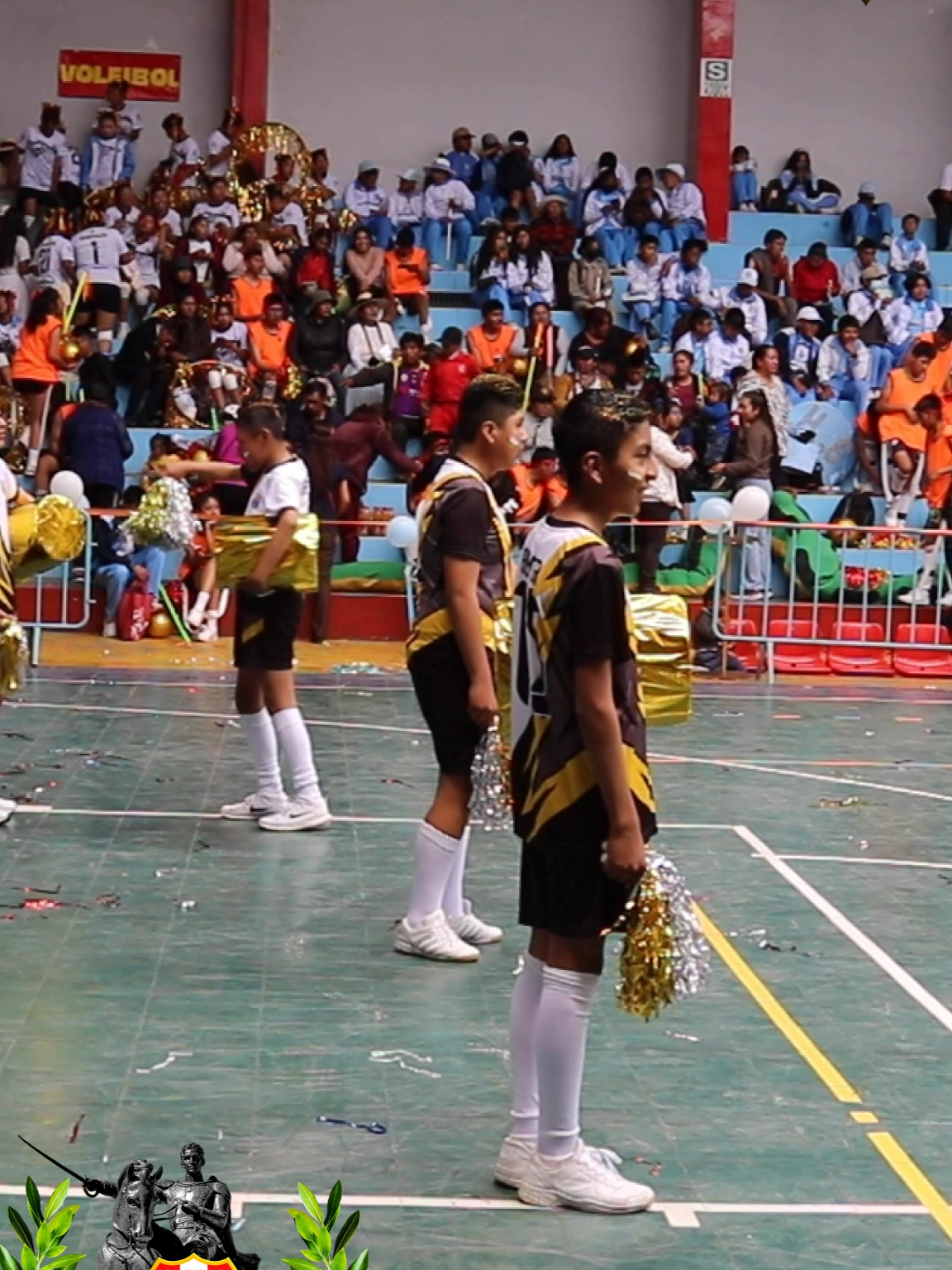 DENTRO DE POCO DRILL GIMNASTICO 2025. GRAN UNIDAD ESCOLAR SAN CARLOS DE PUNO