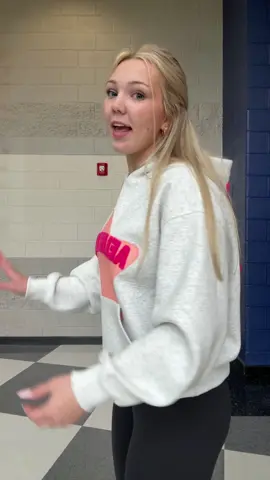 Last time I’m doing this dance #aelfriceden #hoodie #viral #fyp #dance 