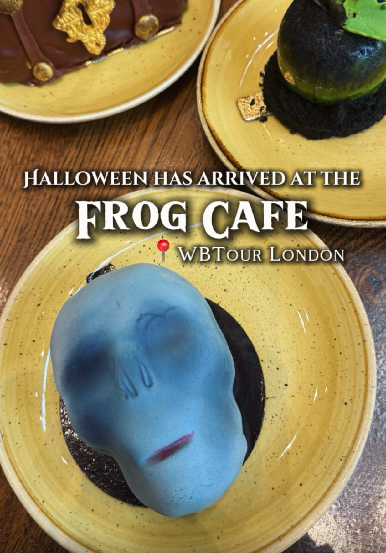 One of the highlights of a @wbtourlondon trip is always the Frog Cafe, especially for a new feature🤩🐸🍫 Helpful tip - If you grab your bites after your tour slot, you can get a takeaway box! This is something Indidnt even realise till a few visits ago and it’s now become my routine! Which was your favourite treat?👇 • • • • #halloween #harrypotter #wbtourlondon #sweettreat #frogcafe    @wbtourlondon @Harry Potter  