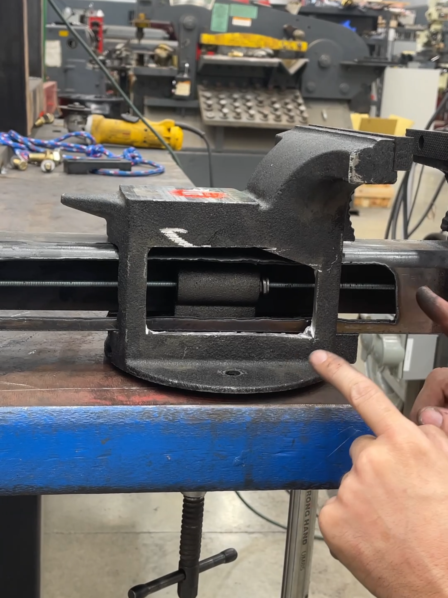 Ever wonder why some vises are smooth to use and others fight you on every turn? The secret’s in the nut, and it's design is more important than you think. Find the Fireball Tool Hardtail vise only at: . Fireballtool.com . . . #fireballtool #vise #tools #welding #benchvise #comparison #enginnering #wilton #recordvise #reedvise #bestvise #cheapvise #strongestvise #oldvise #vintagevise #newvise #usedvise