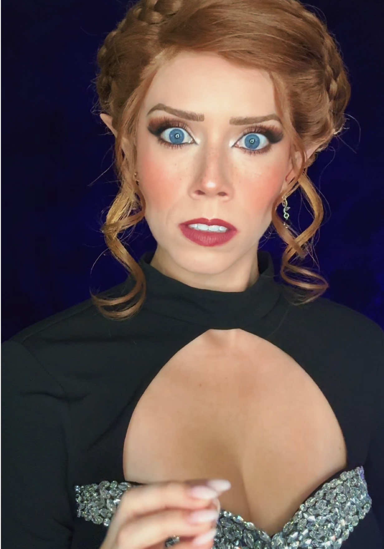 gotta shift into mind stilling 😭😭 #nestaarcheron #nesta #acourtofsilverflames #acotar #nestacosplay 