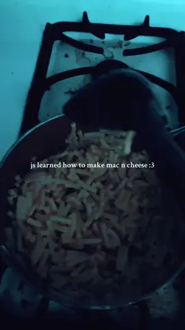 Kraft Mac and cheese might just be the best Mac n cheese known to man #fyp #viral #foryoupage #viralvideo #fentysuperbrandday 