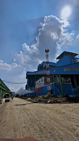panasnyoo🥵#indahkiatperawang #kuliporyek👷 #welderindonesia🇮🇩 #fyppppppppppppppppppppppp #