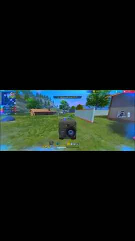 #viral #fyp survive 💪@Free Fire Pakistan Official #rusher tha dosto ne surviver bna dia 😂😂🥹🥹🥹🔝last zone revive ff#viral 
