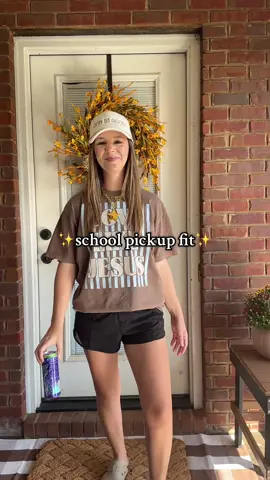 School pick up fit 🥰 ft my favorite tee!! 🤎 #fallfreshness #OOTD #ootdinspo #fallfashion #lovelikejesus 