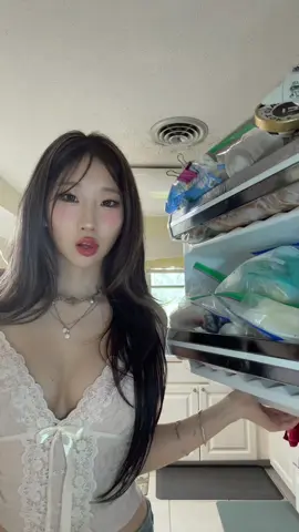 Okay I actually used the fridge this time #sugaronmytongue 