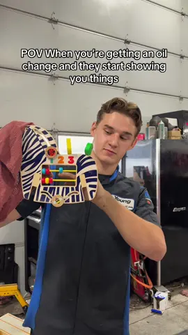 “Looks good!”🤣😂😭 #techtok #Tech #mechanic #fixingcars #carguys 