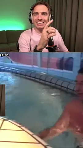 onder water glijbaan... #fyp #foryou #viral #vince_stick