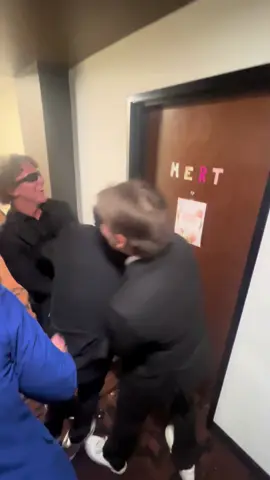 💋 or 👋🏻 PT 2!!!!! #fyp #viral #gcu #pledgetok #kissorslap 