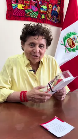 Mis sobrinas de @Panzón 🍫🐻 me sorprendieron con un Labubu de chocolate relleno de kataifi y pistacho… ¡Estaba increíble!  Si aún no los has probado, ¿qué estás esperando?