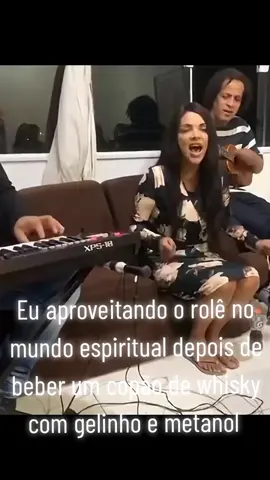 Eu aproveitando o rolê no mundo espiritual depois de beber um copão de whisky com gelinho e metanol  #memesbr #memestiktok #metanol #flordelis #fy 