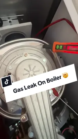 🚨 Dangerous boiler found on a service call today! 🚨 Smelled gas right away, so I tested with my sniffer – confirmed a leak ❌ Turns out the front door assembly has a hairline crack 😳  Boiler’s been capped off and made safe. Replacement on the way ✅ Always trust your nose 👃 + your tools 🛠️ when it comes to gas safety. #BoilerService #GasEngineer #BoilerRepair #GasLeak  