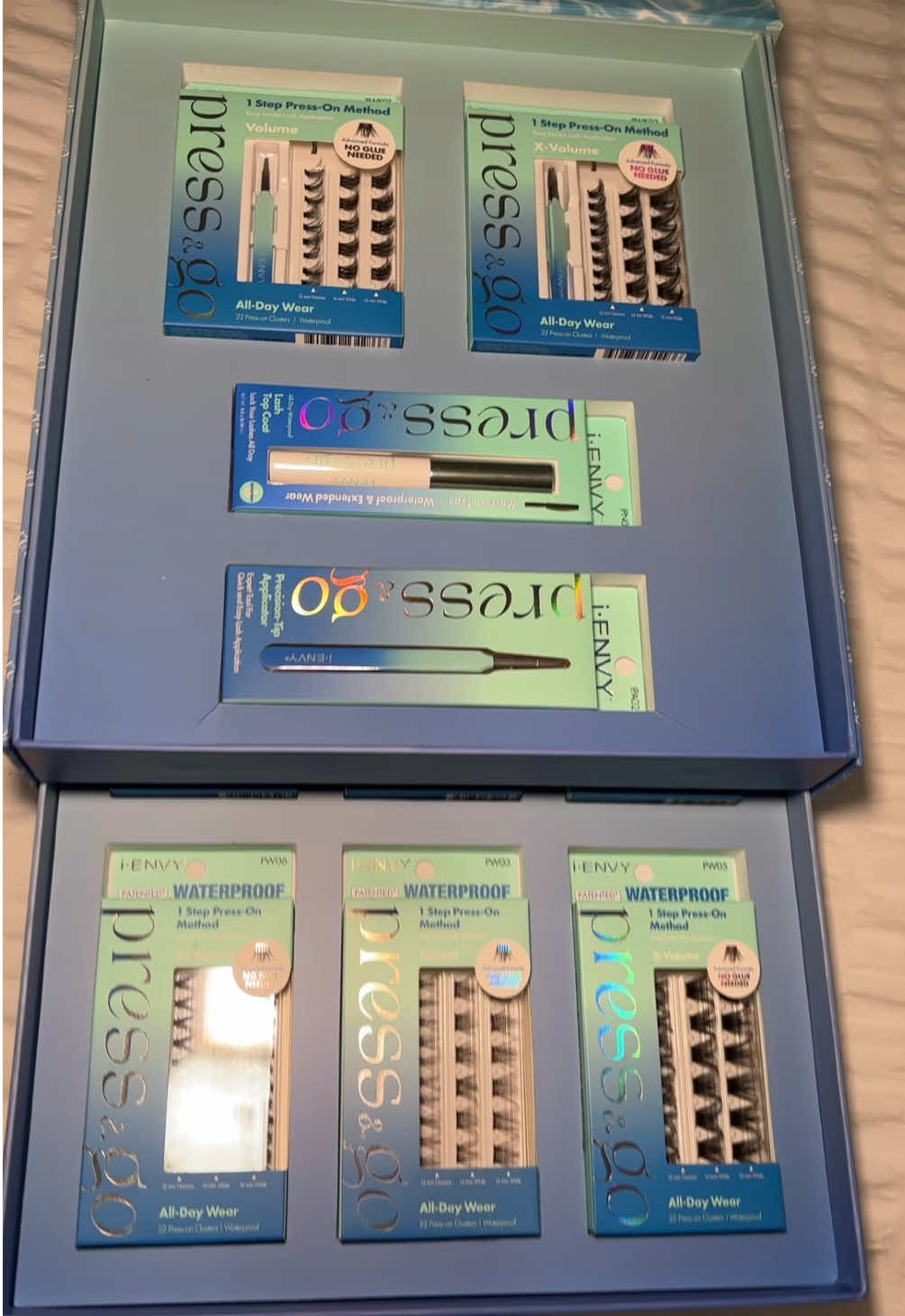 I have lashes for LIFEEE! 🤩 thank you @IVY Beauty 🫶🏼#ienvylashes #eyelashextensions #eyelashclusters #beauty #ivybeauty 