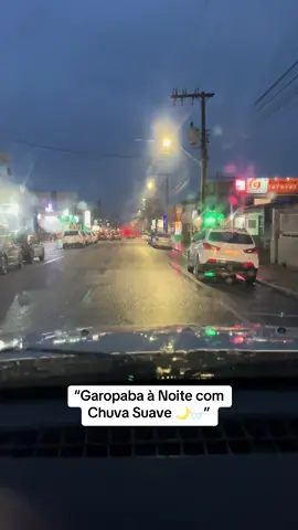“Garopaba à Noite com Chuva Suave 🌙🌧️” Um cenário encantador: início da noite em Garopaba, sob a leve garoa que deixa tudo ainda mais mágico. #Garopaba #NoiteNaPraia #ChuvaSuave #NaturezaViva