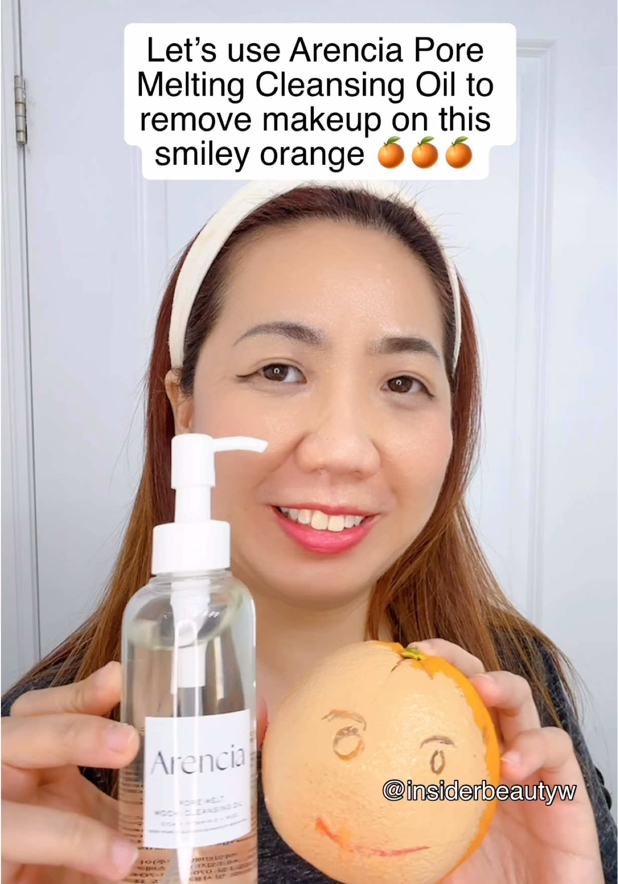 🍊💫 Arencia Pore Melt Mochi Cleansing Oil 💫🍊 The biggest differentiator is that Arencia Pore Melt Mochi Cleansing Oil is completely free of Ethylhexyl Palmitate. Ethylhexyl Palmitate is highly comedogenic meaning it has a high tendency to clog pores and worsen blackheads over time, especially for oily or acne prone skin. Arencia Pore Melt Mochi Cleansing Oil is 100% free of Ethylhexyl Palmitate. It uses safer non-comedogenic plant derived esters and lightweight oils that: •	Dissolve makeup and sunscreen effectively without residue •	Emulsify cleanly and rinse off completely with water •	Melt away impurities without suffocating your pores •	Help prevent blackheads and whiteheads caused by buildup •	Leave your skin soft, supple, and never greasy •	Keep skin fresh, breathable, and less prone to congestion even with daily use @Arencia @Arencia  #acne #acnetreatment#acneskine #arencia #insiderbeautyw 