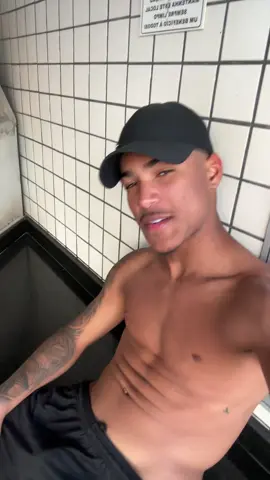 😒
