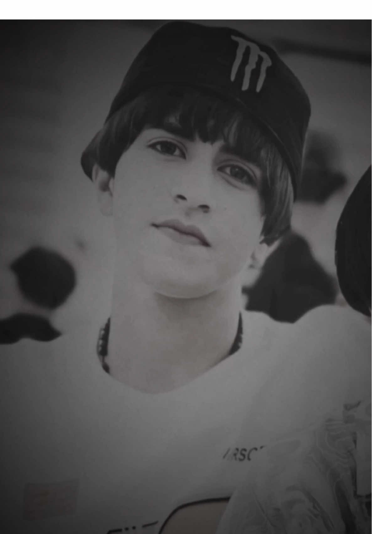 💔😴 #تفاعلكم_حتى_أستمر #تعليق #تصاميم #تصميمي #explore 